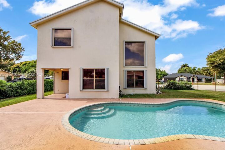 Property Photo: 1801 NW 120th Ter FL 33026