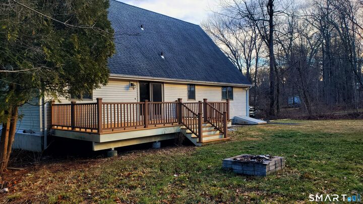 Property Photo:  1380 Paradise Avenue  CT 06514 