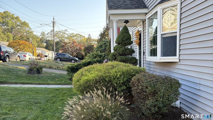 Property Photo:  99 Quinsey Drive  CT 06606 