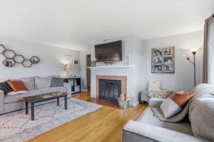 Property Photo: 417 N Burns Rd WA 99216