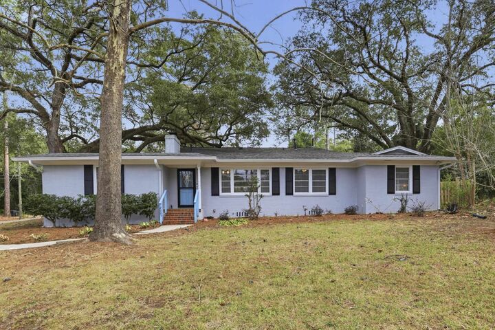 Property Photo:  2005 Lee Avenue  FL 32308 