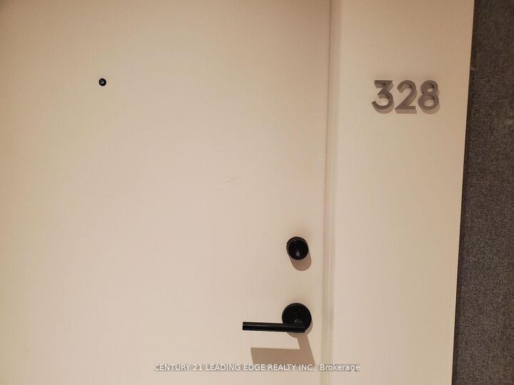 Property Photo:  2020 Bathurst Street 328  ON M5P 0A6 