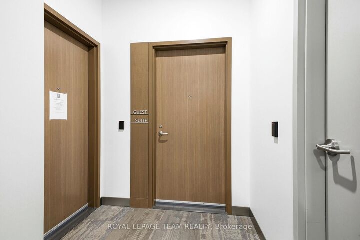 Property Photo: 360 Deschatelets Avenue E 209 ON K1S 5Y1