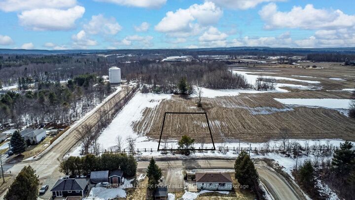 Property Photo:  426 Seventh Avenue  ON L0K 1R0 