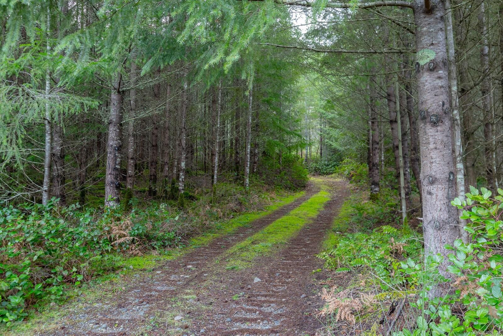 Property Photo:  Lot 13 Longview Pl  BC V9R 7C7 