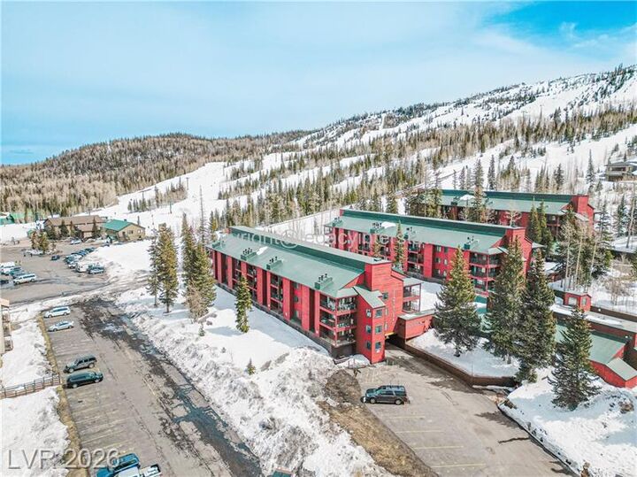 Property Photo:  407 Vasels Rd 49  UT 84719 