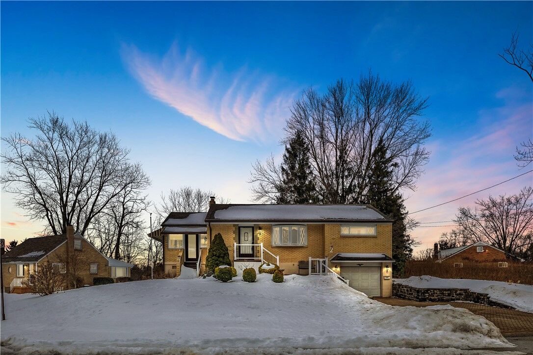 Property Photo: 2 Hallmark Drive PA 15235