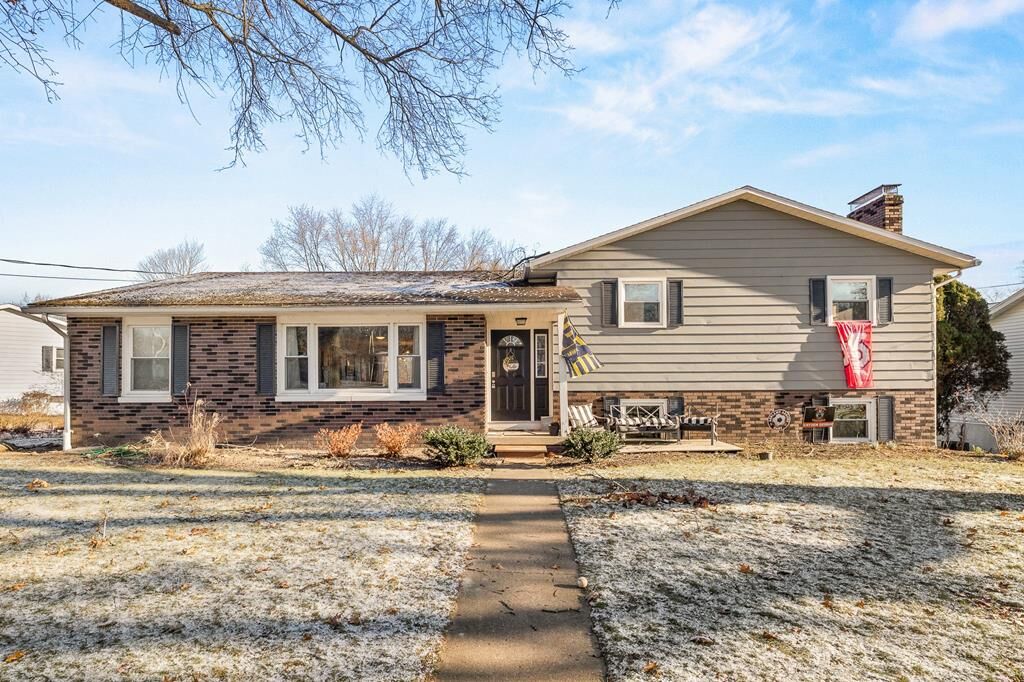 Property Photo:  1158 S. Columbus Circle  OH 44805 