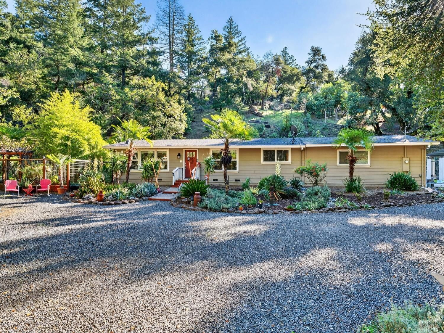 Property Photo:  151 Corless Lane  CA 95425 