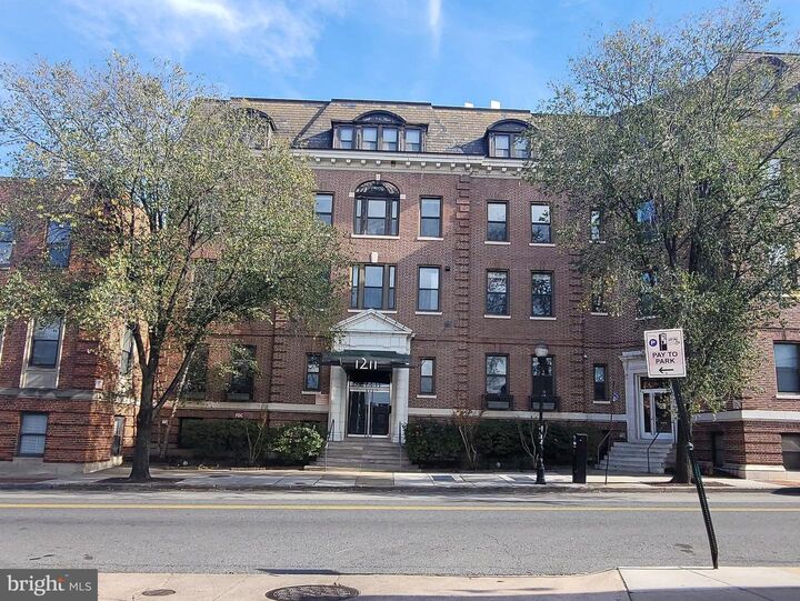 Property Photo:  1211 Light Street 410  MD 21230 