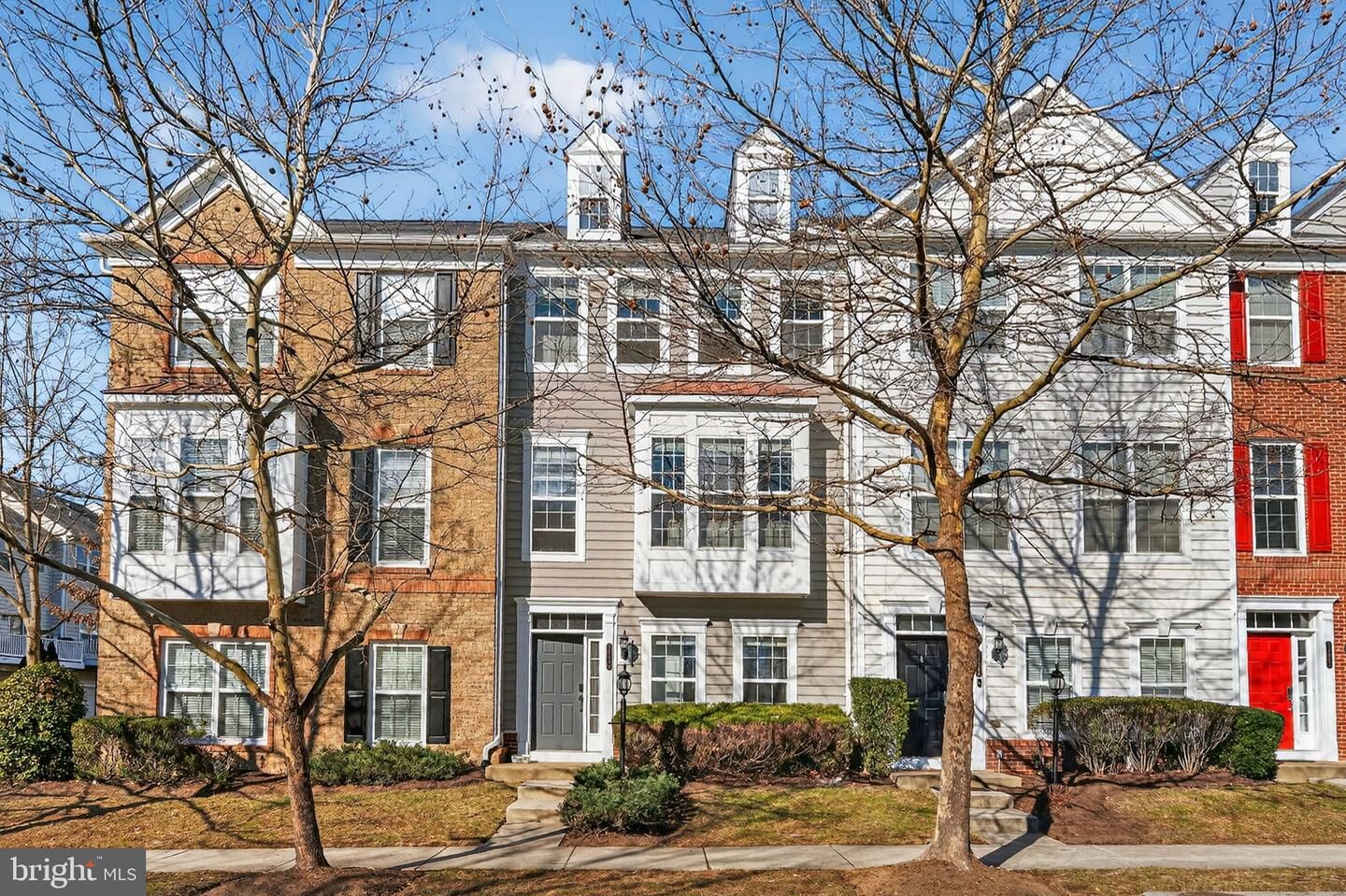 Property Photo:  14866 Potomac Branch Drive  VA 22191 