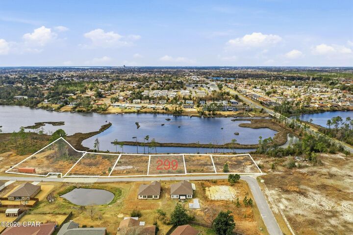 Property Photo: 299 Hugh Thomas Dr Drive FL 32404