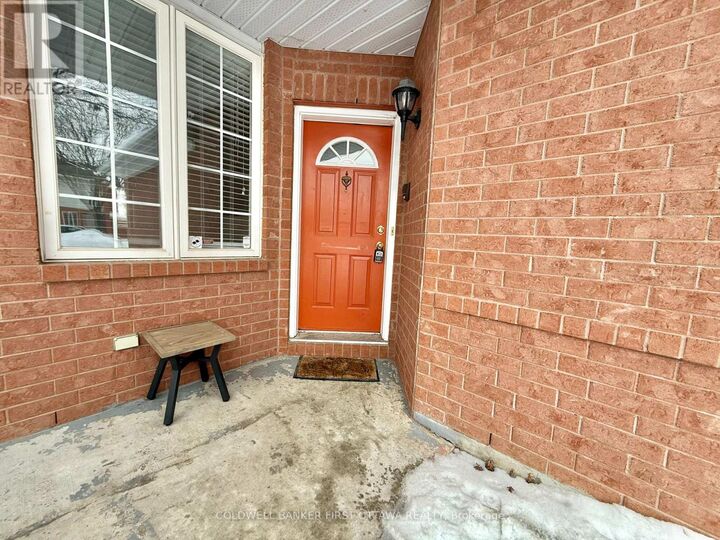 Property Photo: 70 Trump Avenue ON K2C 4A4