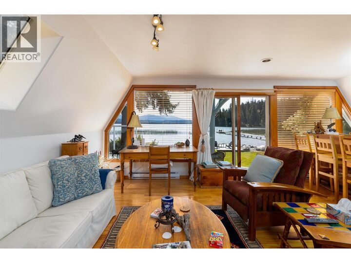 Property Photo: 4685 Lakeside Drive BC V8G 1T1