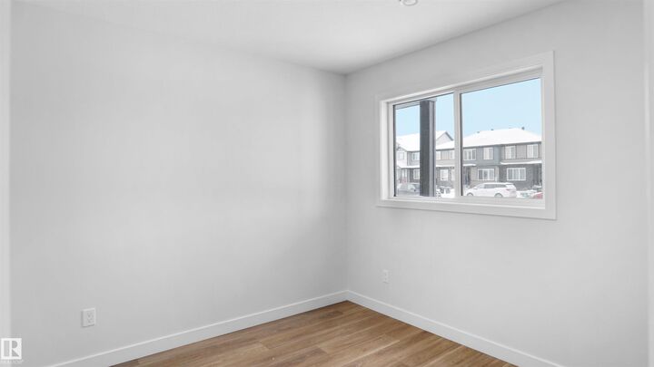 Property Photo:  623 176 Avenue NE  AB T5Y 4G1 