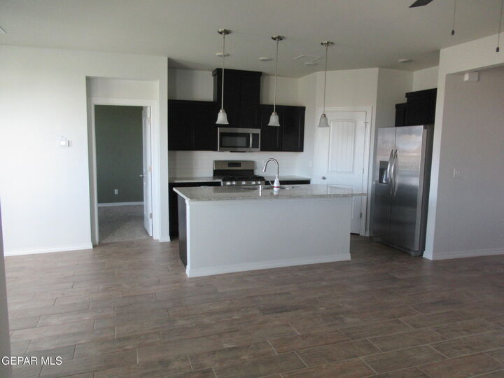 Property Photo:  1628 Sam Dominguez Street  TX 79928 