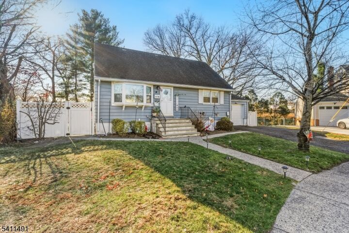 Property Photo:  21 Carlisle Pl  NJ 07410 