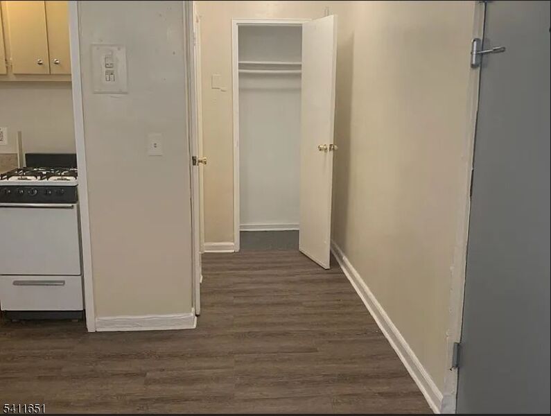 Property Photo:  79 Hopkins Pl  NJ 07111 