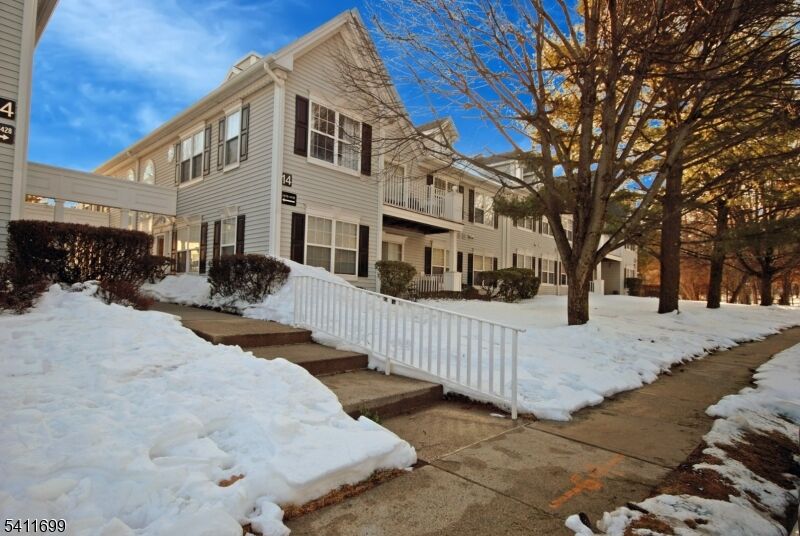 Property Photo: 1418 Magnolia Ln Ondo NJ 08876