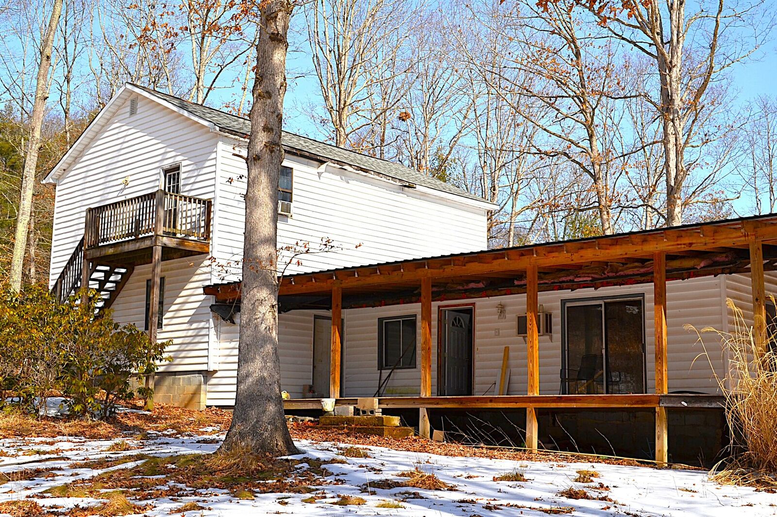 Property Photo: 7649/7671 Moncove Lake Rd WV 24941