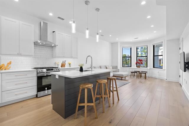 Property Photo:  2602 Palisade Ave 1  NJ 07086 