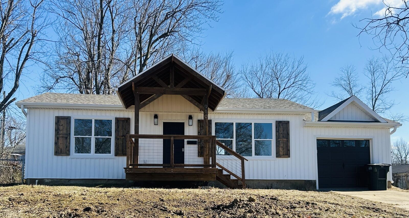 Property Photo:  910 W Morningside Drive  MO 65251 