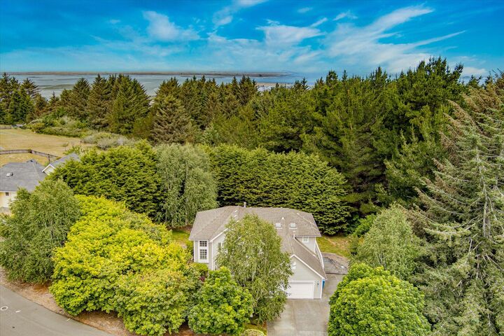 Property Photo:  105 Blue Spruce Drive  CA 95503 