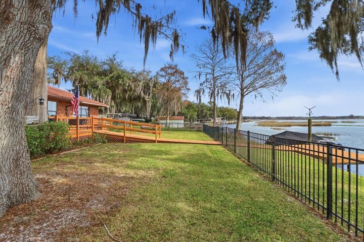 Property Photo:  8528 E Aquarius Drive  FL 34450 