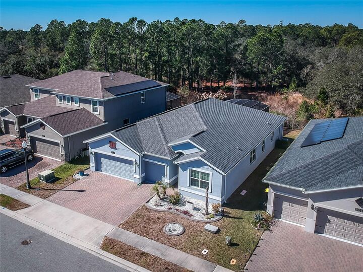 Property Photo:  2537 Camden Park Circle  FL 33837 