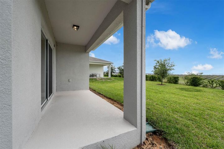 Property Photo: 7367 Catania Loop FL 34714