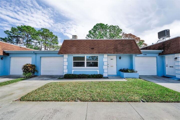 Property Photo: 8315 Burgundy Drive N 8315 FL 33781