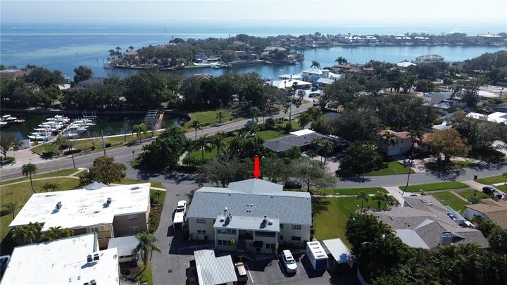 Property Photo: 1000 Rafael Boulevard NE 2 FL 33704