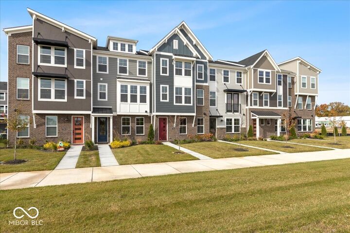 Property Photo:  7344 W County Road 600  IN 46055 