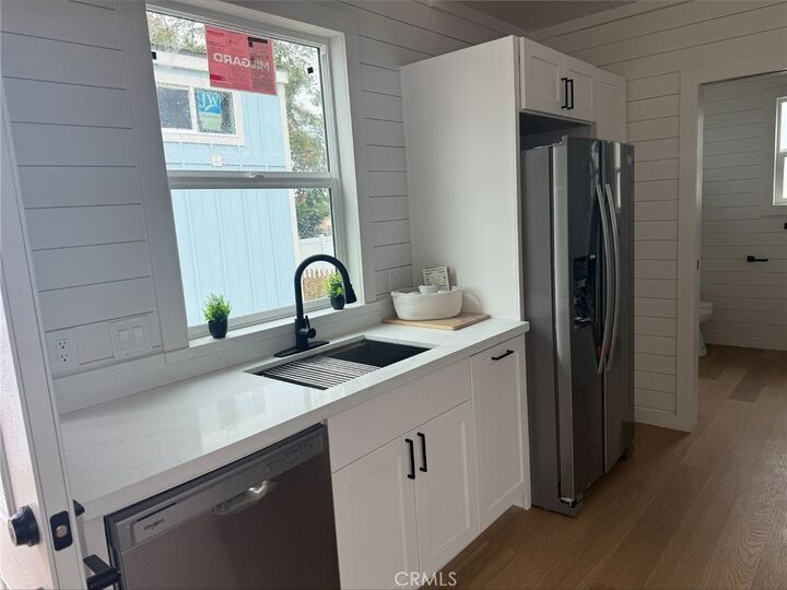 Property Photo:  501 S Mistletoe 18  CA 92582 