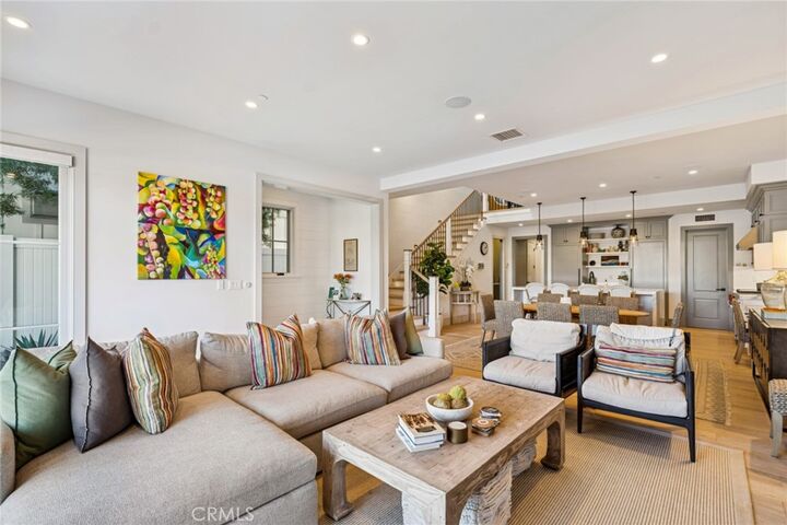 Property Photo:  503 L Street  CA 92661 