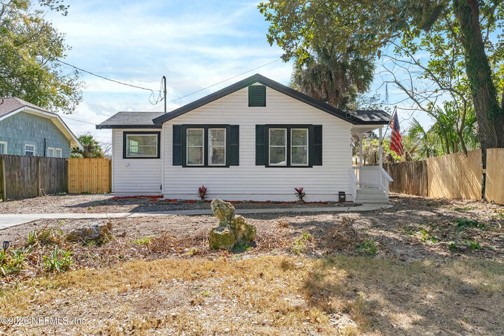 Property Photo:  4756 Shirley Avenue  FL 32210 