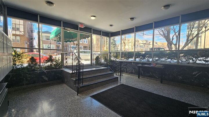 Property Photo:  6010 E Boulevard East 16  NJ 07093 