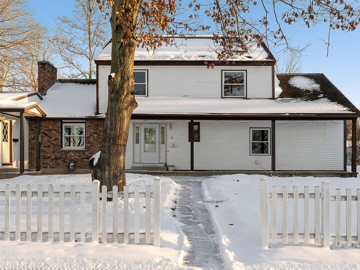 Property Photo:  16 Lakewood Parkway  VT 05408 