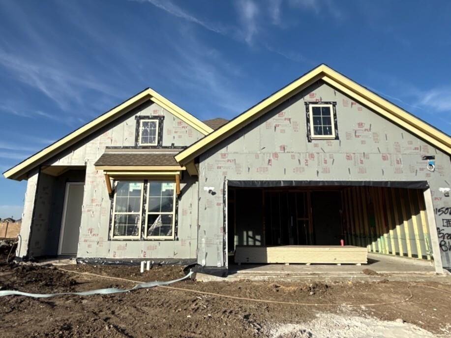 Property Photo:  15060 Green Bluff Drive  TX 76008 
