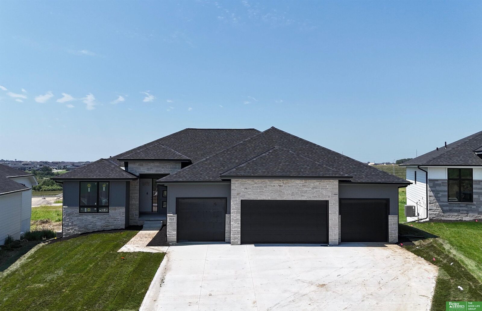 Property Photo:  5915 N 197th Street  NE 68022 