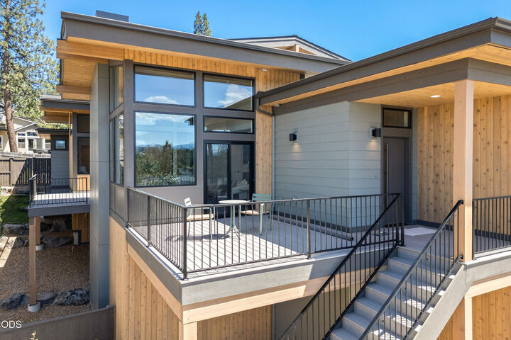 Property Photo: 3020 NW Polarstar Avenue Lot 30 OR 97703