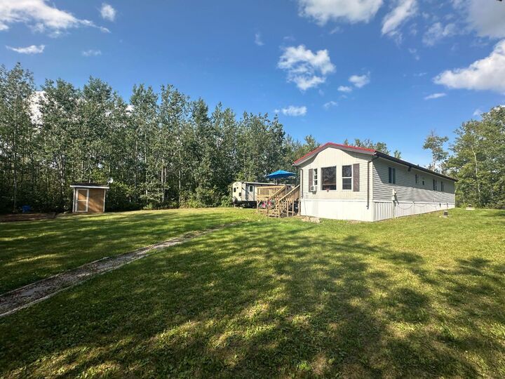 267 13221 Twp 680 Road — photo 1