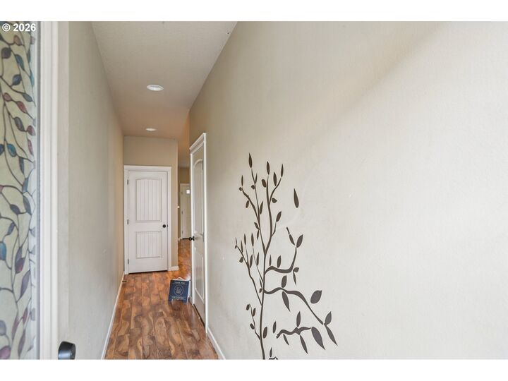 Property Photo:  2608 Princeton Pl  OR 97116 