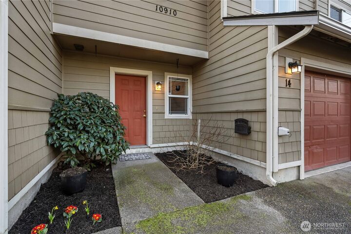 Property Photo:  10910  13th Avenue E 14  WA 98445 