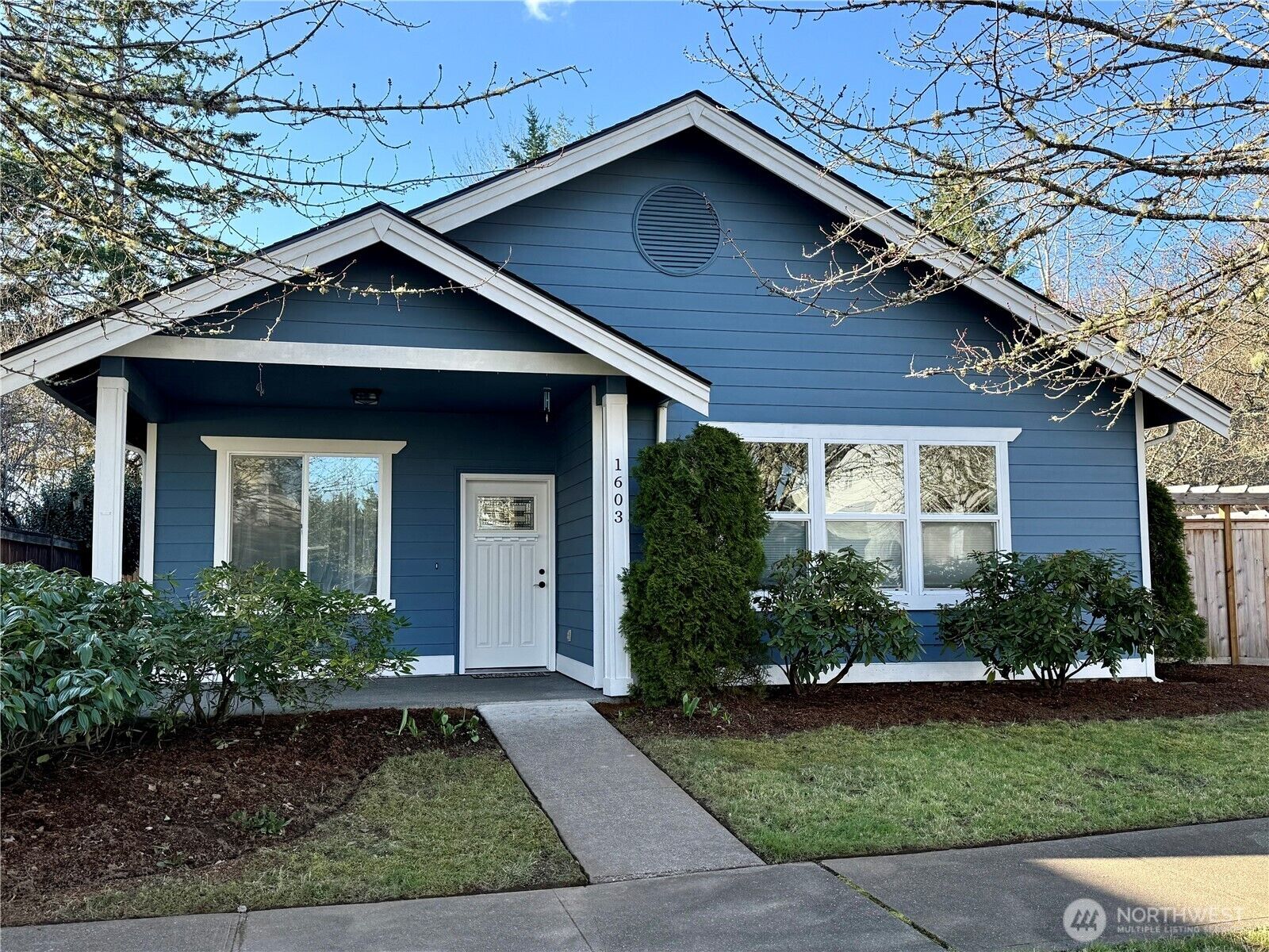 Property Photo:  1603  Fern Street SW  WA 98502 