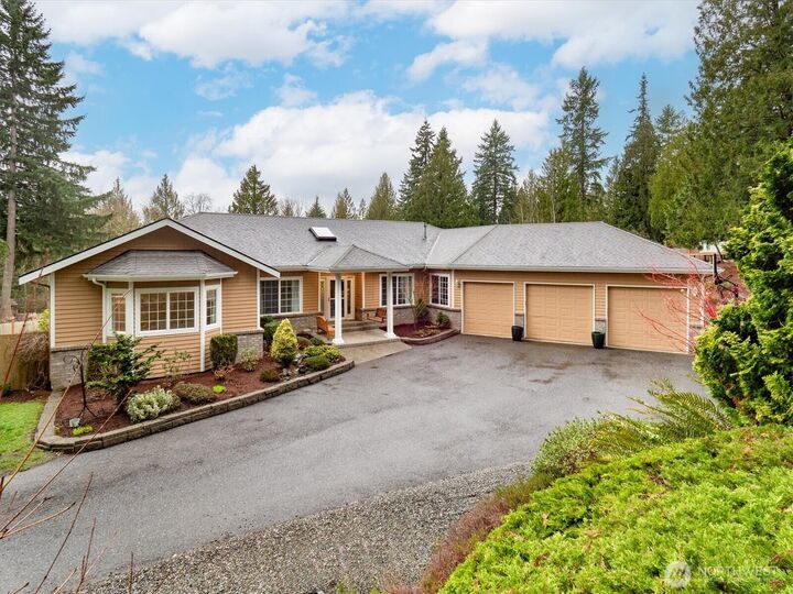 Property Photo: 22910 NE 76th Street WA 98053