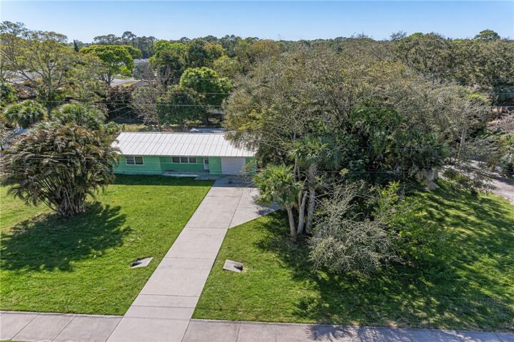 Property Photo:  1331 Barber Street  FL 32958 