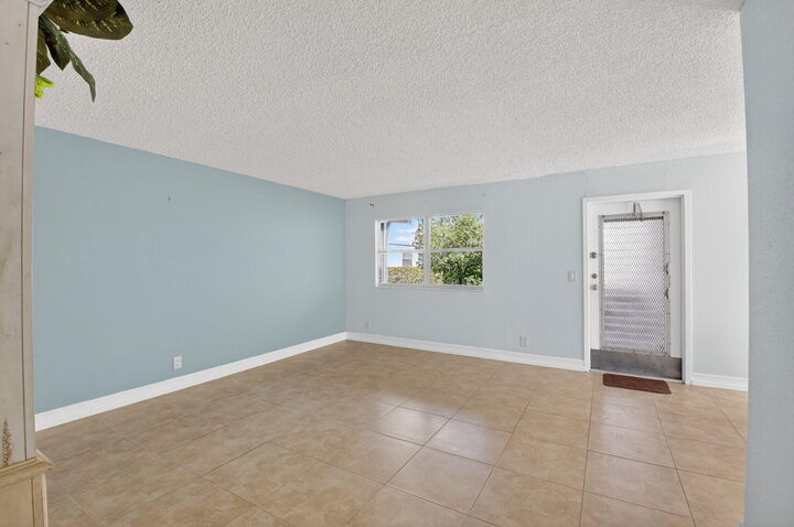 Property Photo:  152 Tuscany C  FL 33446 