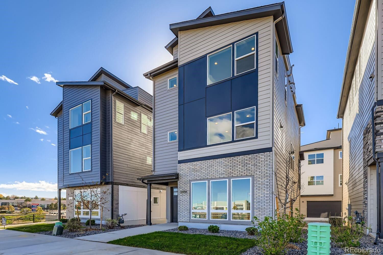 Property Photo: 10991 E Geddes Place CO 80112