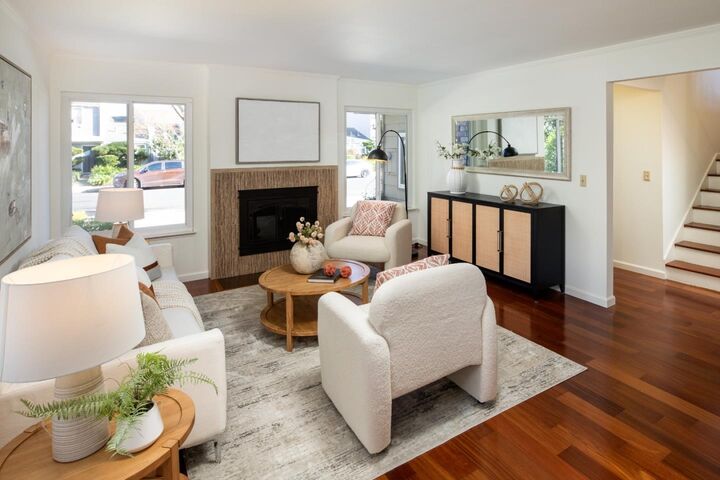 Property Photo:  1109 Wright Avenue  CA 94043 